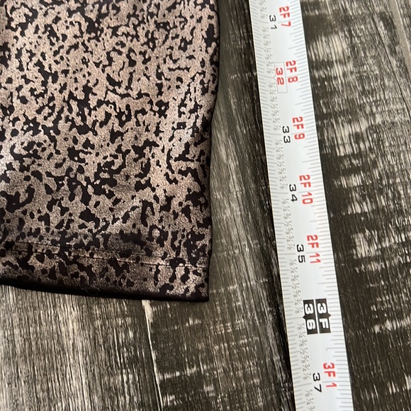 Beyond Yoga black leggings sparkle ombré fade - Picture 3 of 6